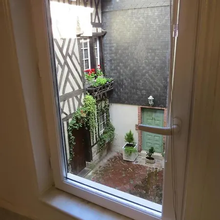 アパート Galerie *